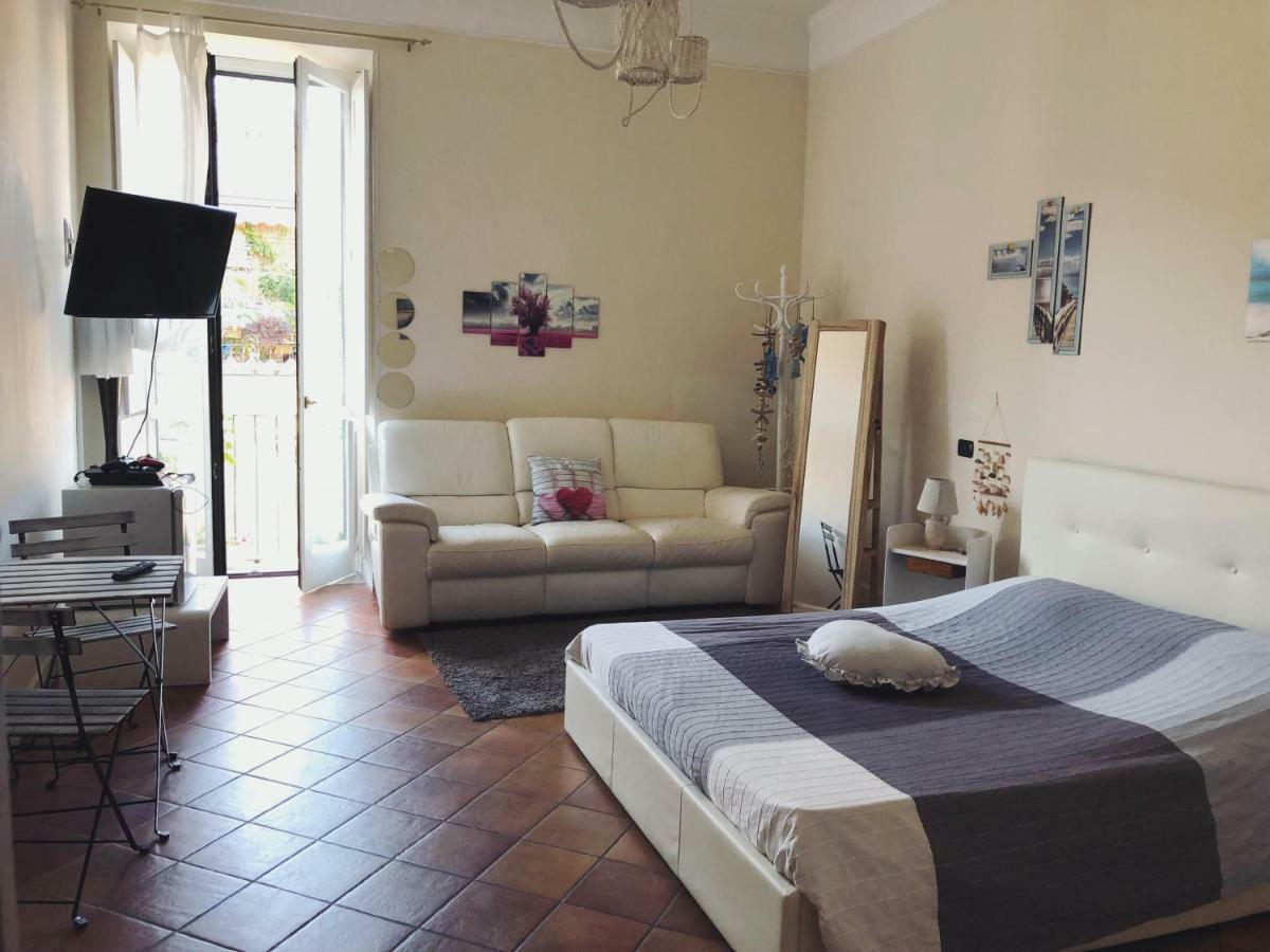 Bianca Suite B&B Salerno Eksteriør billede
